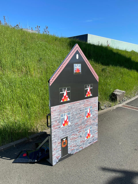 27fb249c-a3ea-4bf8-8d61-0a7717289e9a